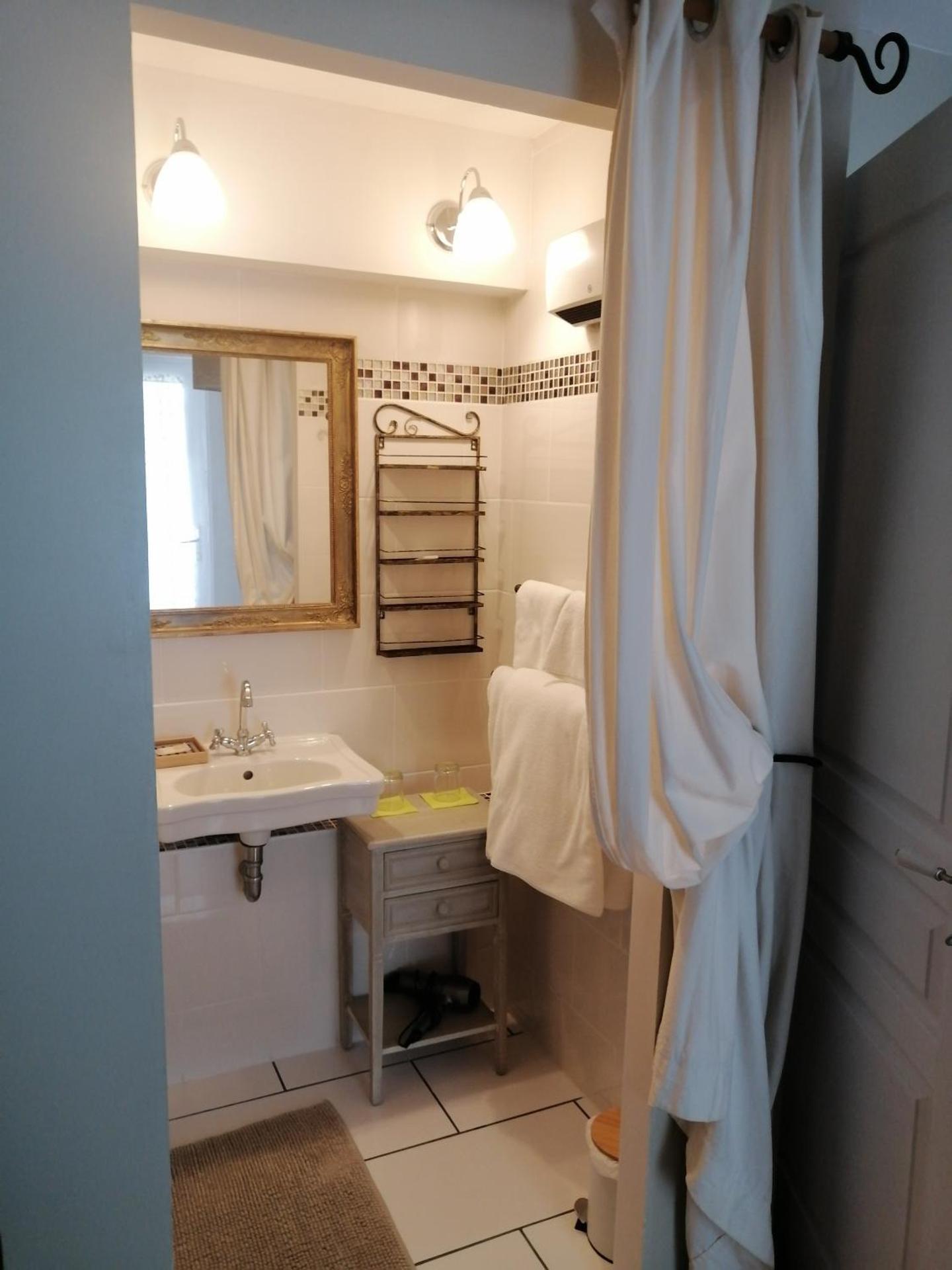 La maison de 6Fran appartement 2 chaleureux et calme ambiance familiale