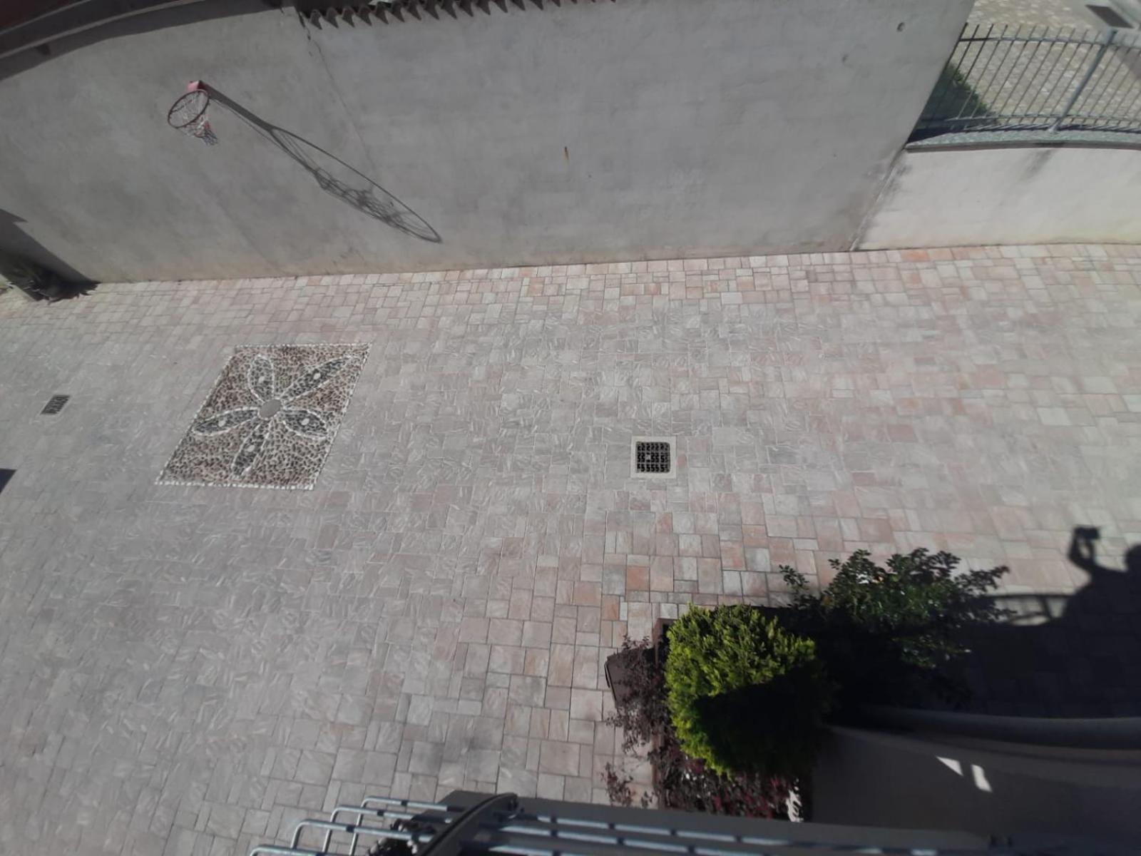 Inner courtyard view