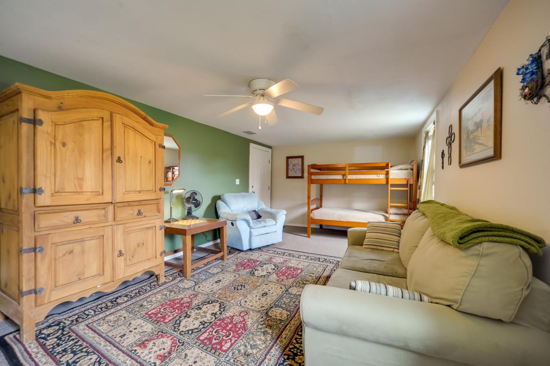 Vacation Rental in Kerrville Pets Welcome!