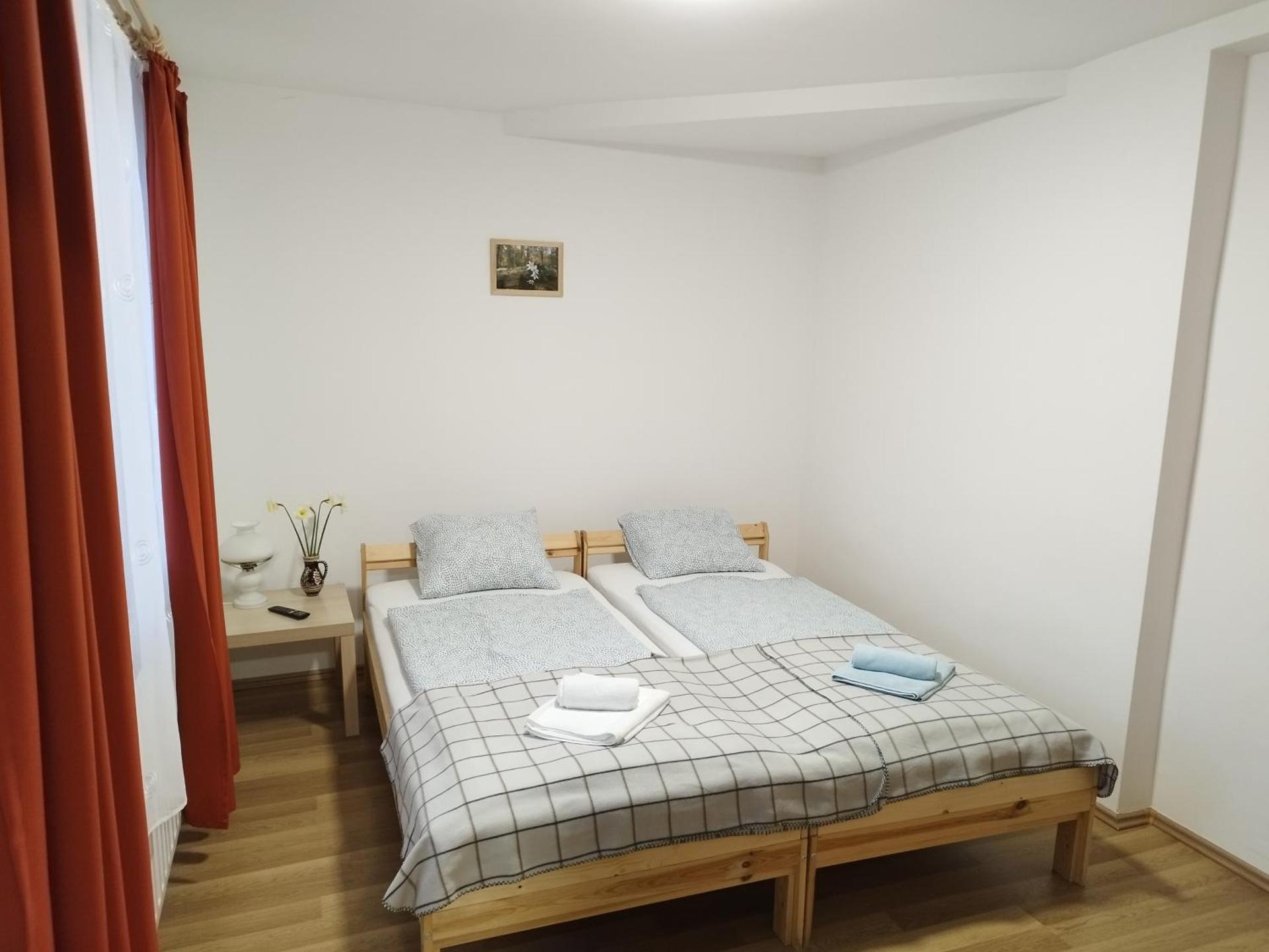 Tartós Szegfű Vendégház, Magánszállás