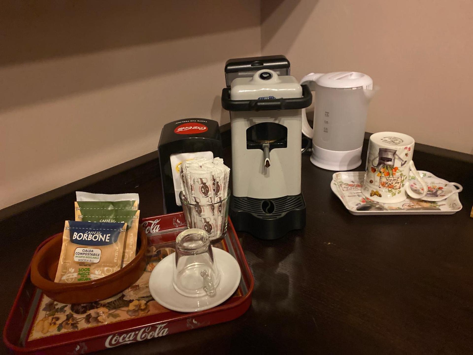 Coffee/tea facilities