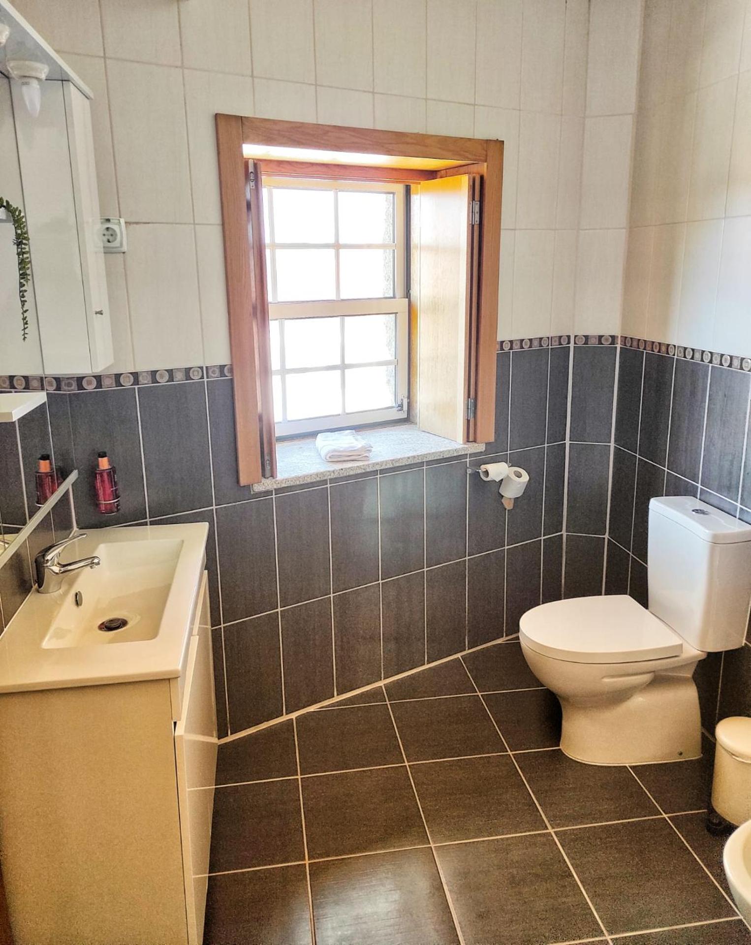 Deluxe Double Room with Shower