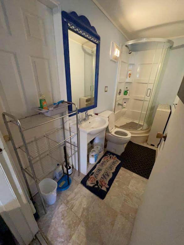 Guest Suite Private Retreat for 2 Guests With AC - 4 Units Available