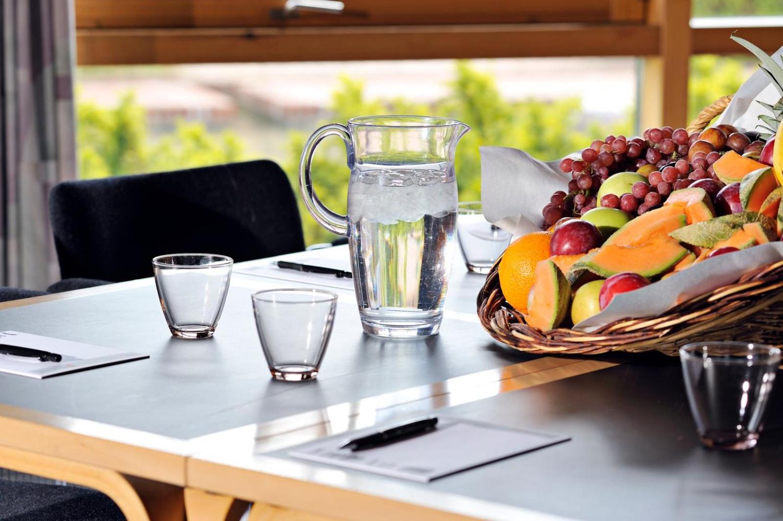 Meeting/conference room