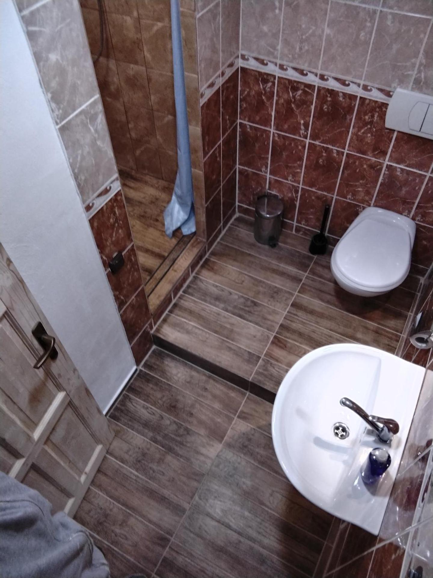 Twin Room with Bathroom