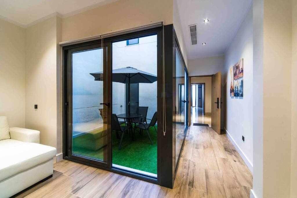 Seville Luxury Downtown Suite