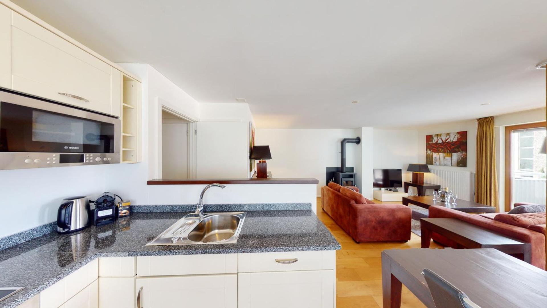 Kitchen or kitchenette