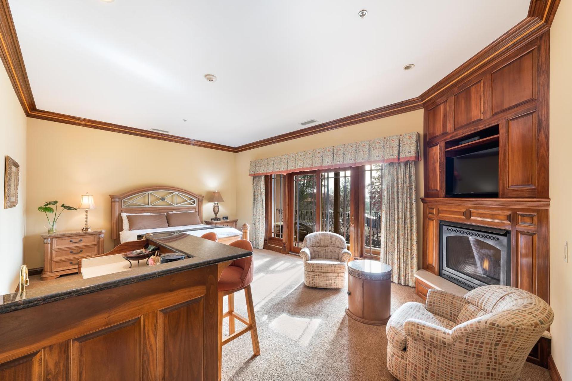 King Suite with Balcony