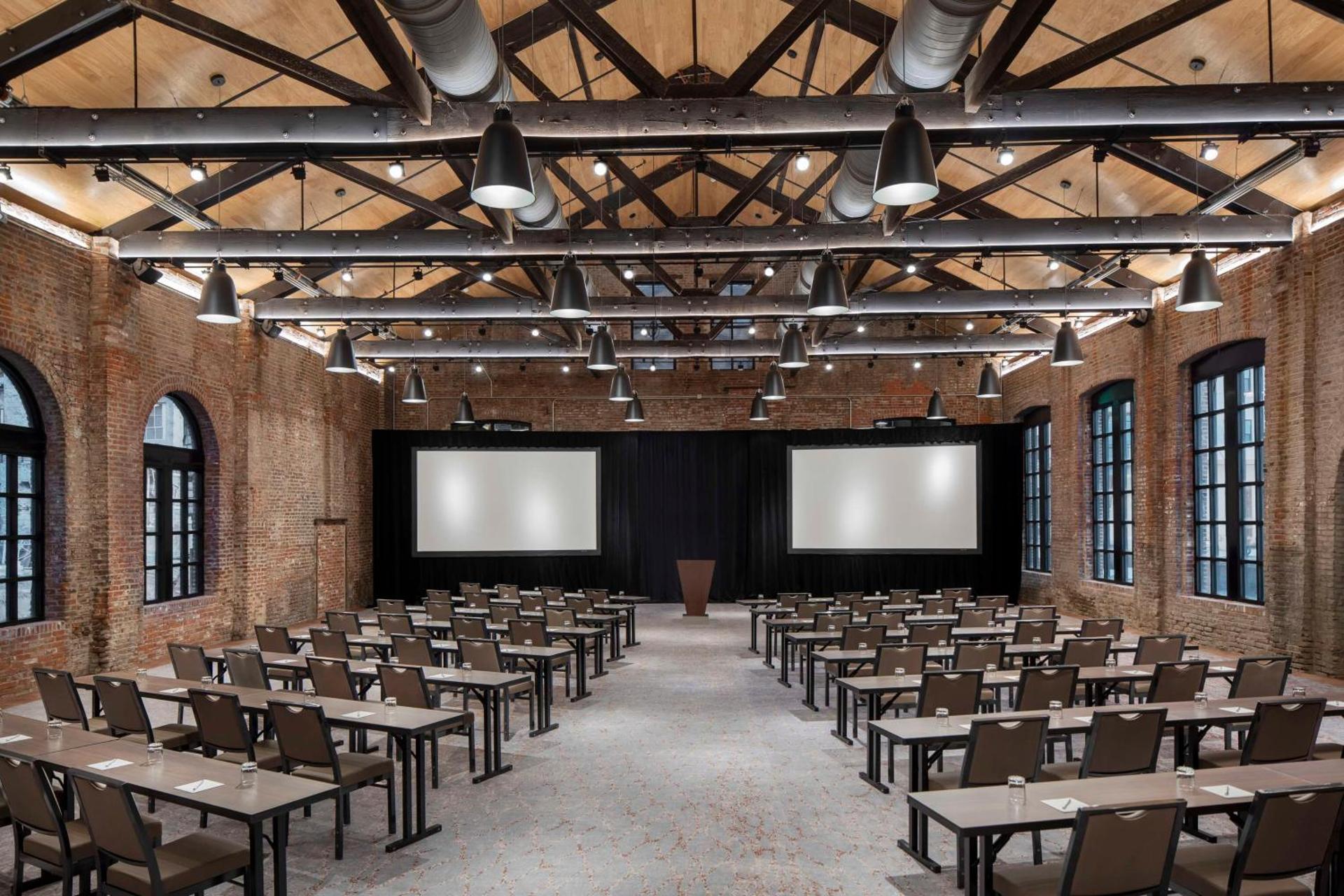 Meeting/conference room