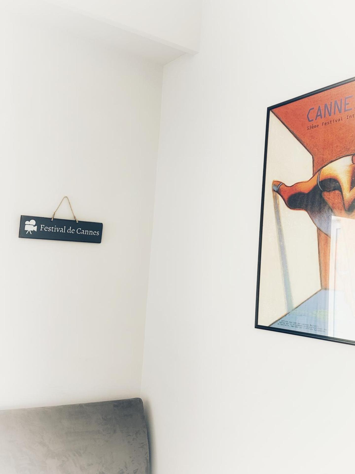 Palm beach- Free Wifi- Parking- Sea View