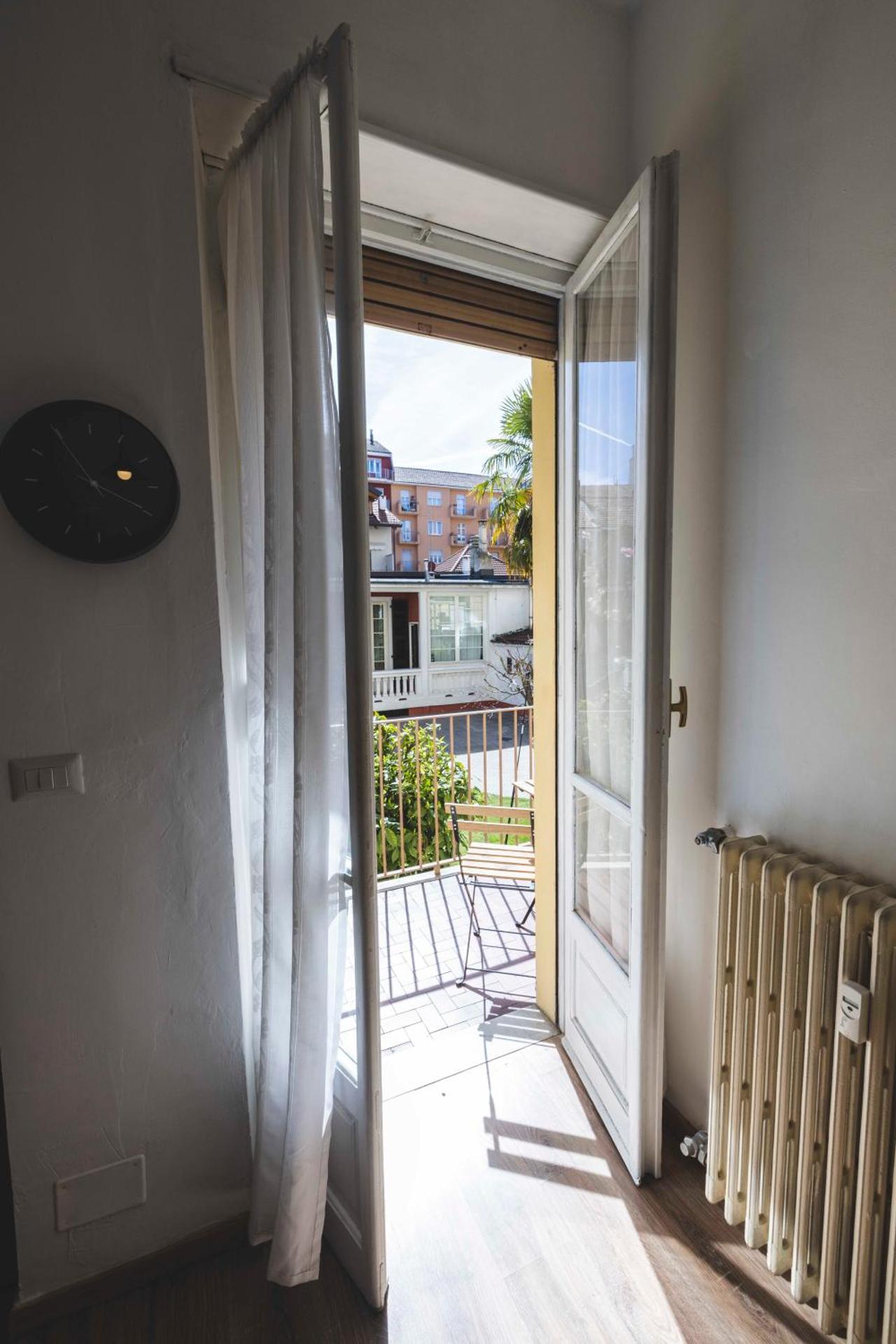 Iris 128: il terrazzino sul giardino