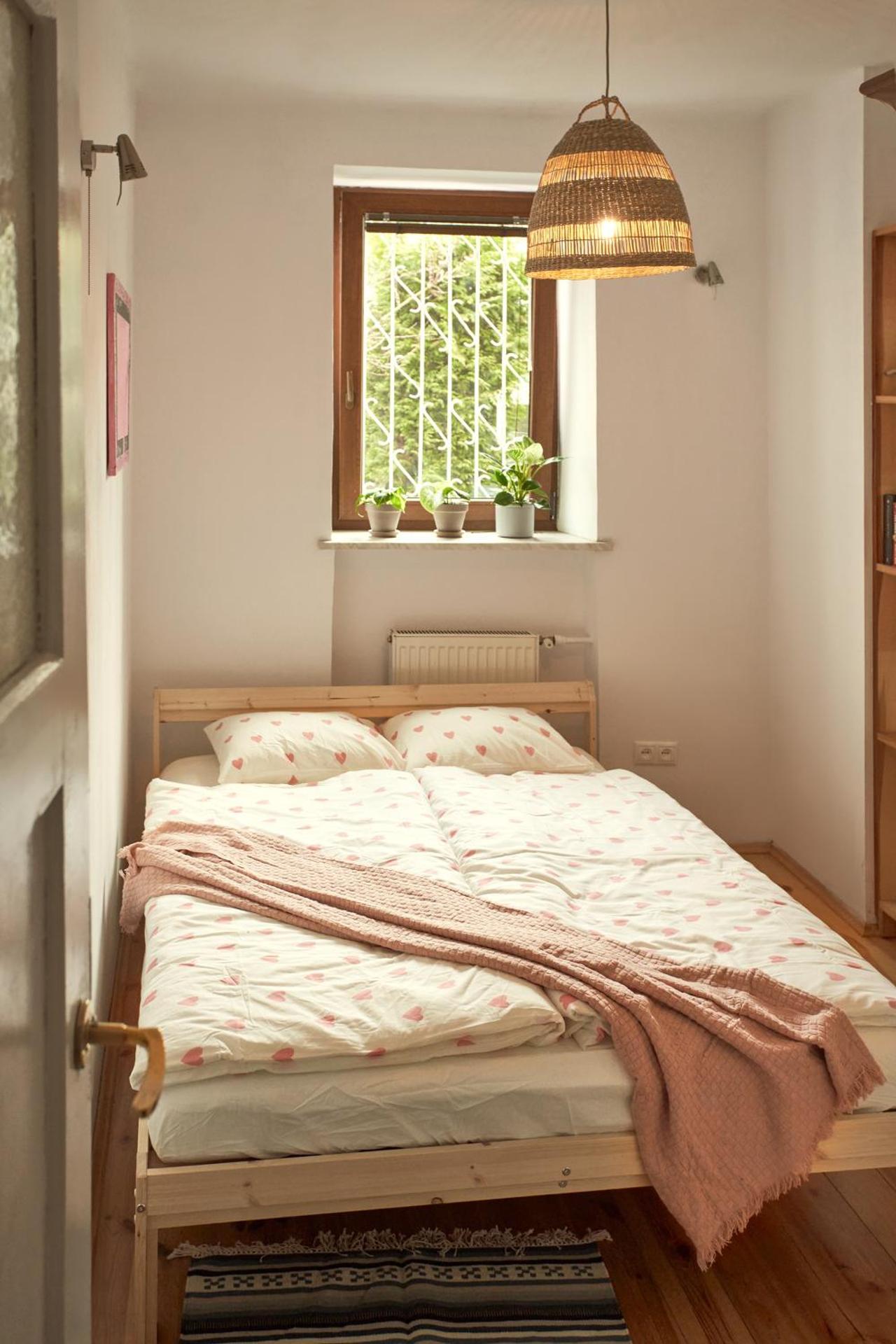 Stary Mokotów, z ogródkiem