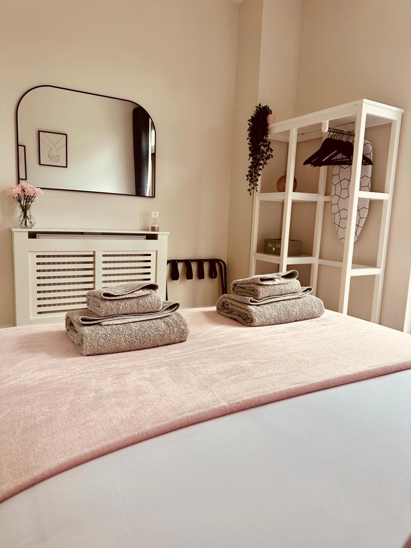 The Oasis - Stylish one bedroom apartment - Mudeford