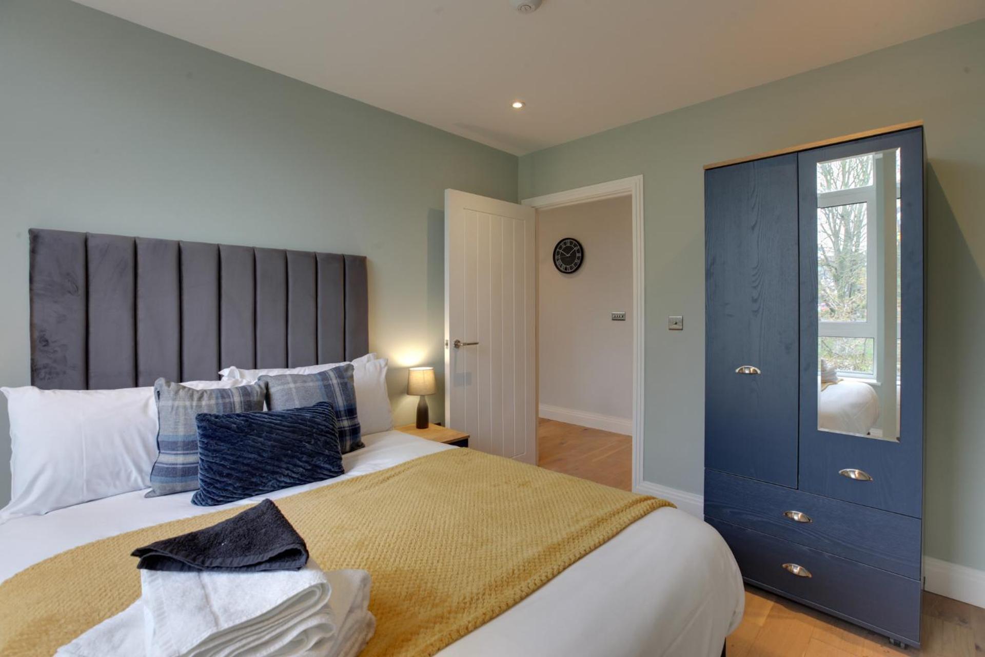 New London Life Executive Apartments