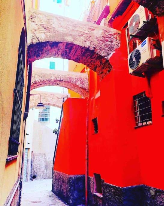 CASA CIMELLA, un nido nel cuore del porto antico cod CITRA 010025-LT-2629