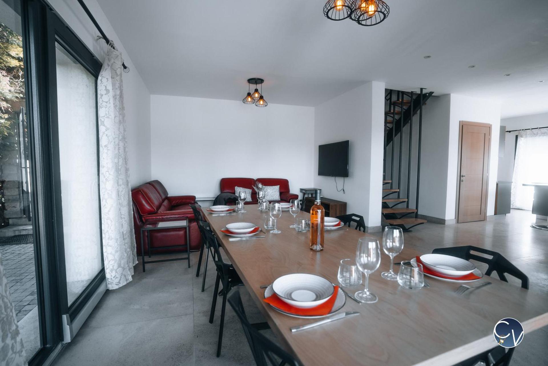 Villa Moderne avec Jacuzzi proche d'Avignon