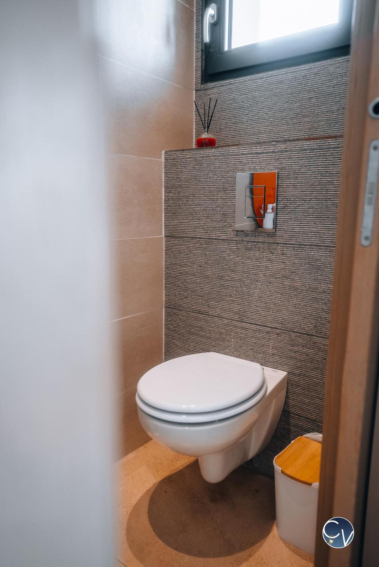 Villa Moderne avec Jacuzzi proche d'Avignon