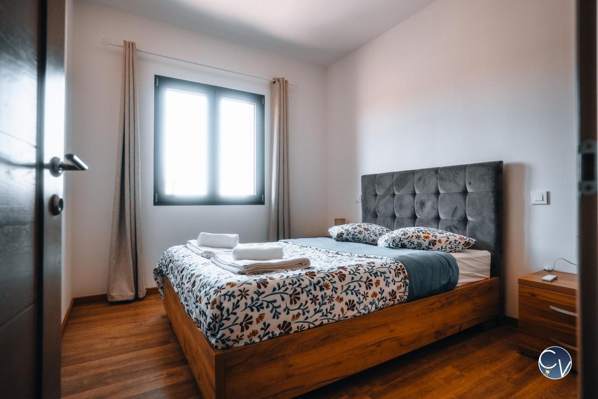 Villa Moderne avec Jacuzzi proche d'Avignon