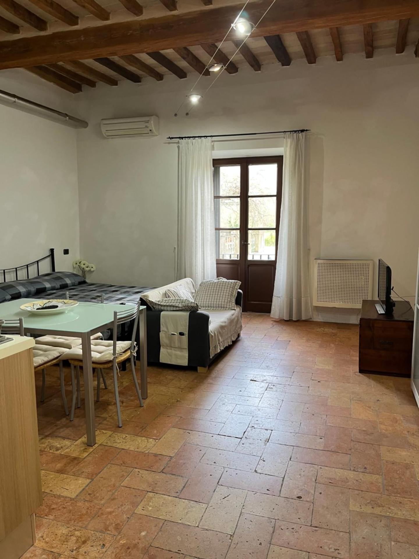 CASA DI SILVIA_MONOLOCALE