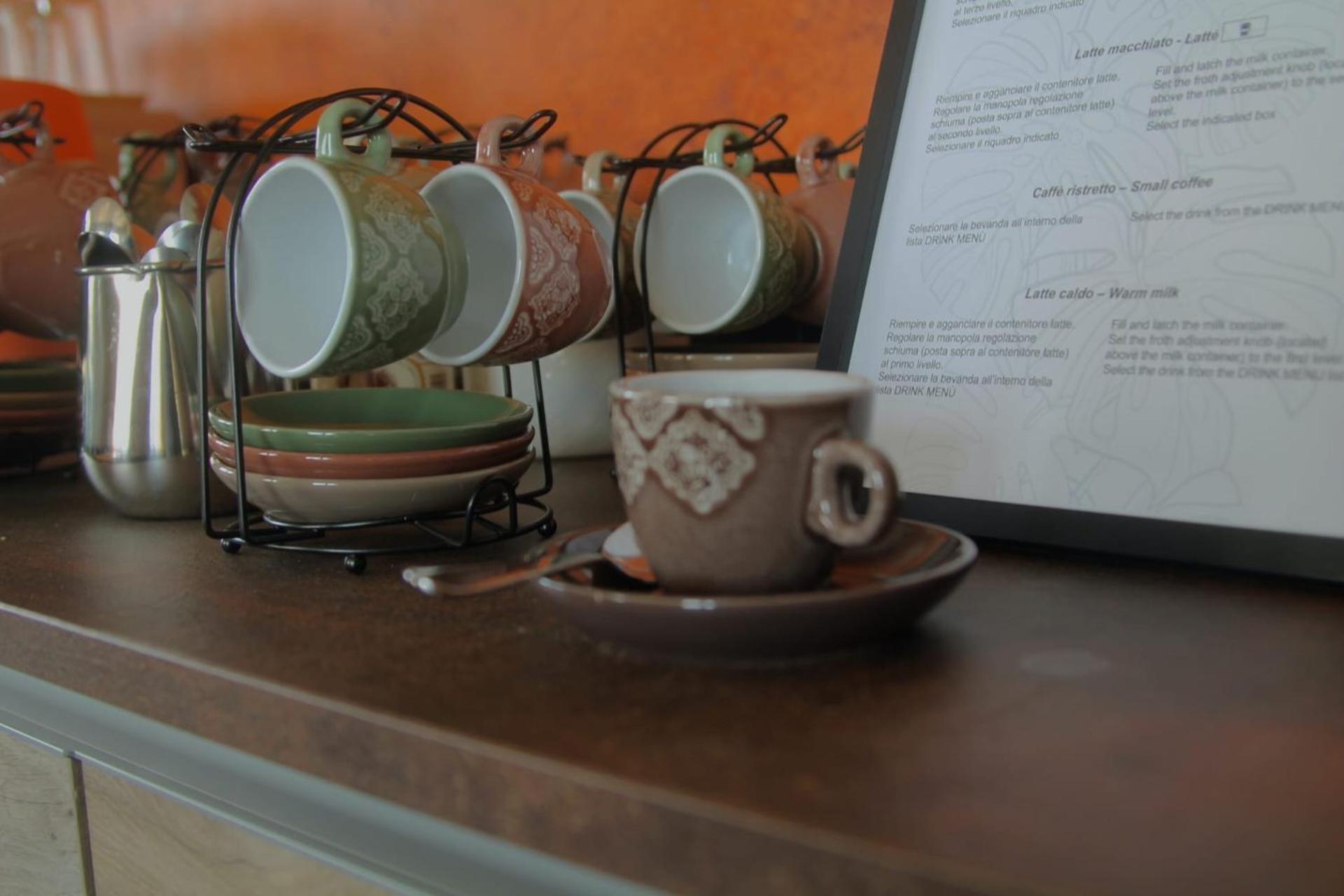 Coffee/tea facilities