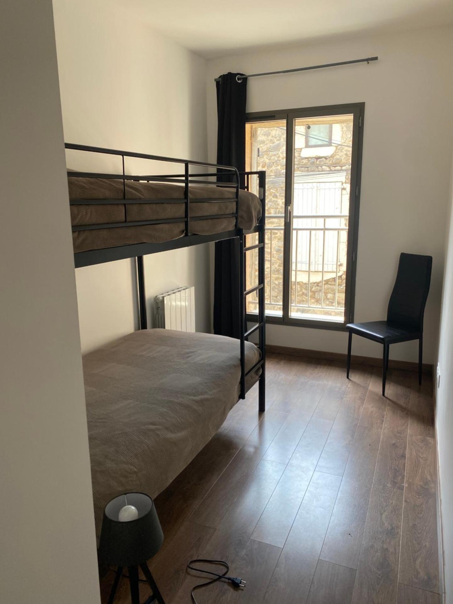 Appartements neufs avec garages dans maison de village