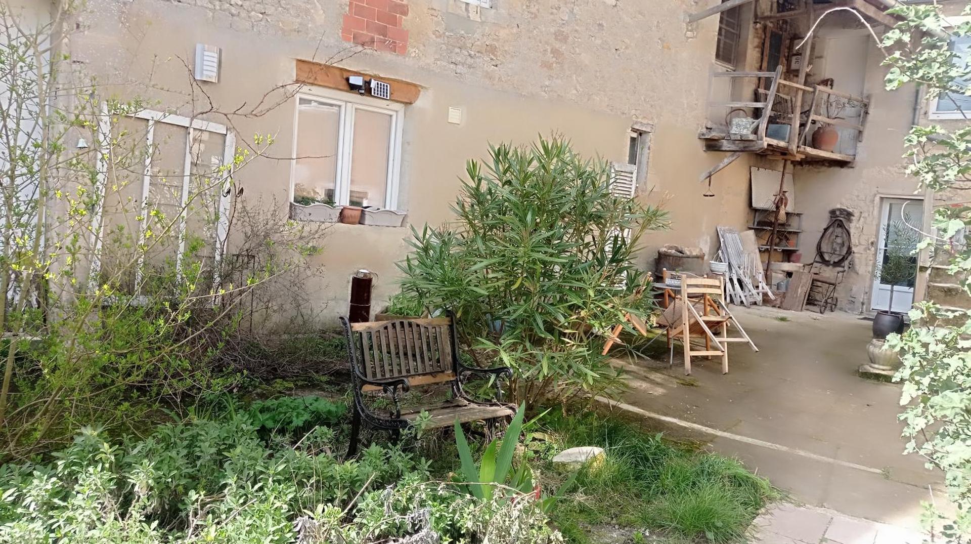 Idha à proximité de Bayeux