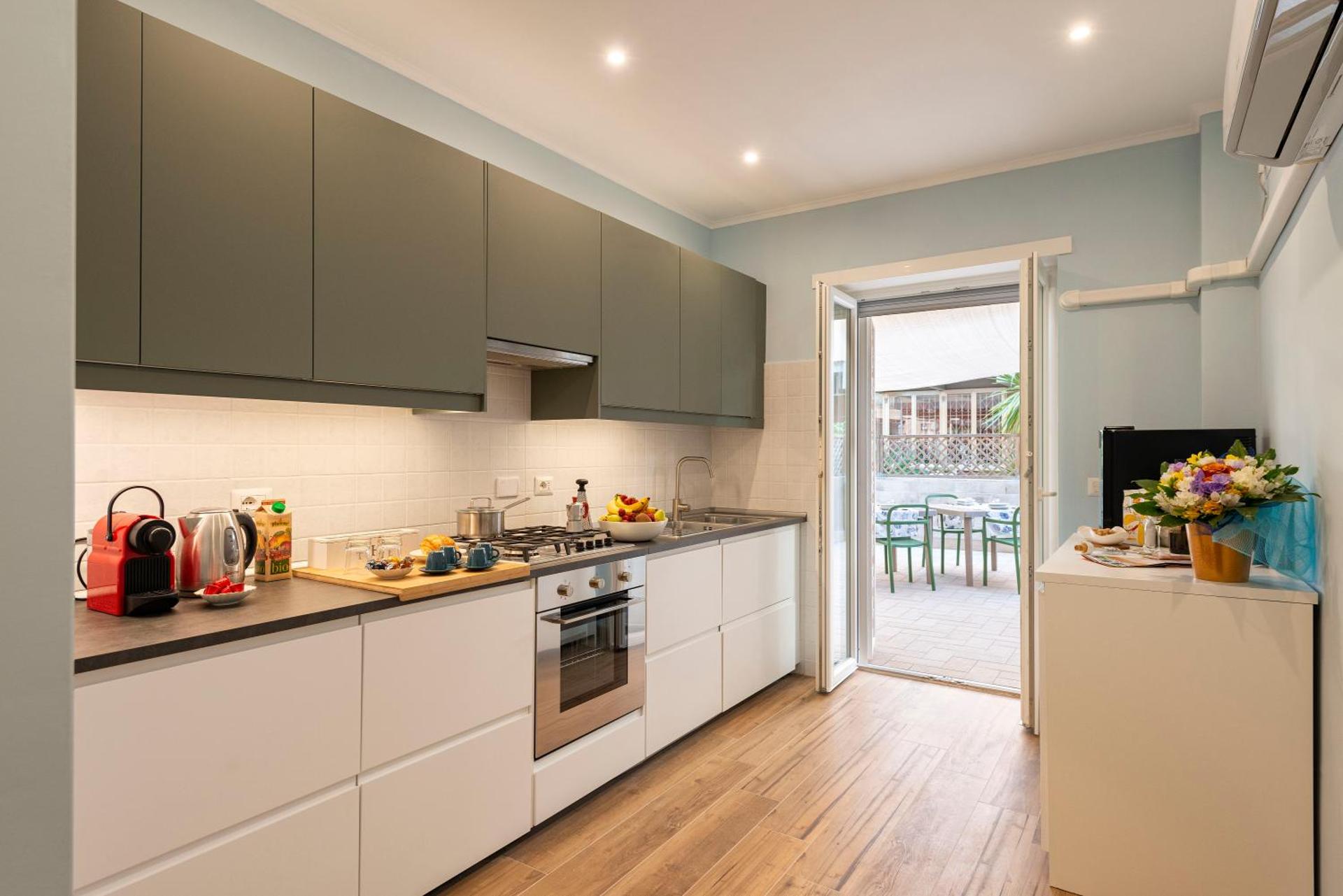 Coffee/tea facilities