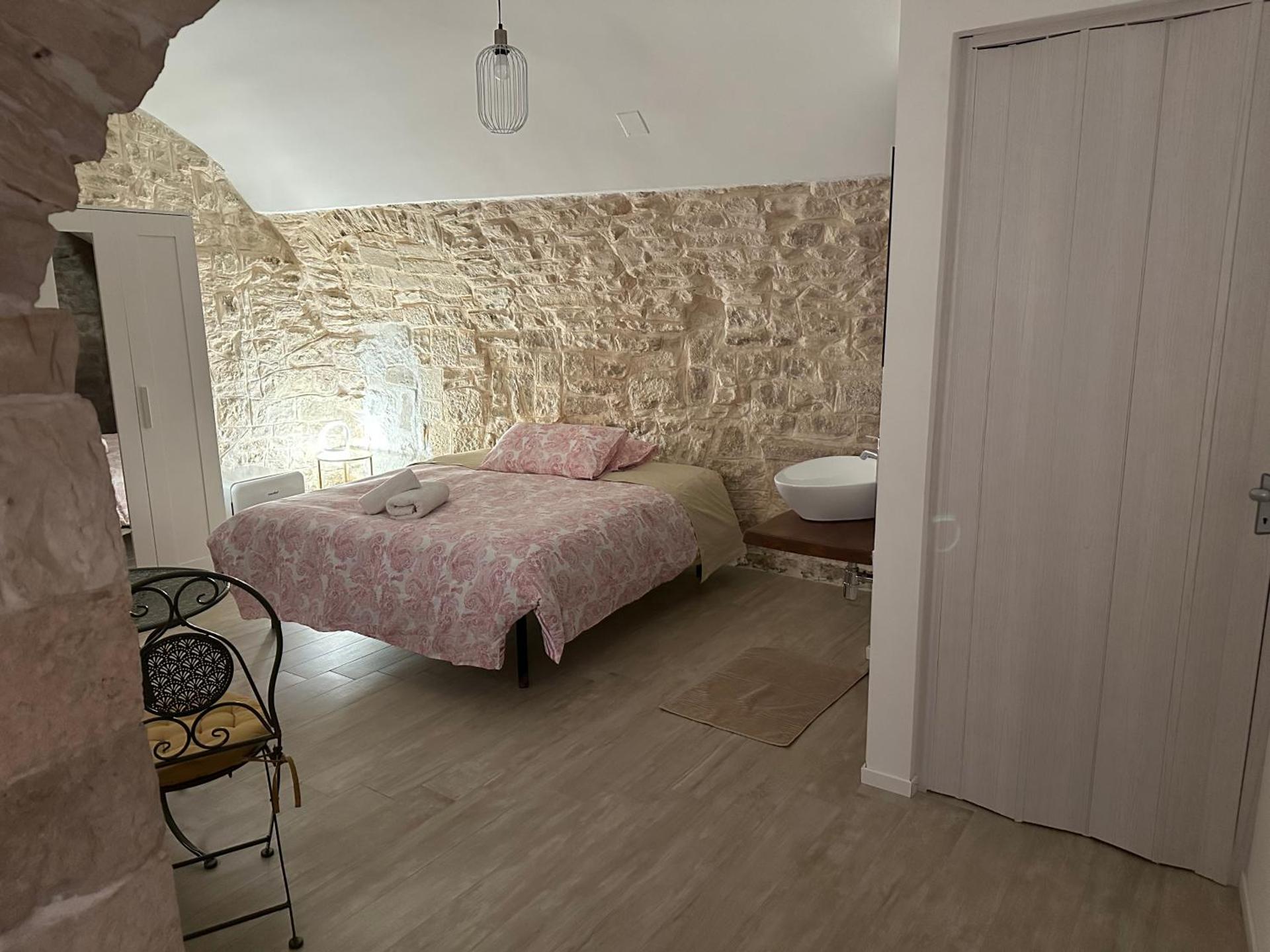 Giovinazzo Suite Pavone Griffi