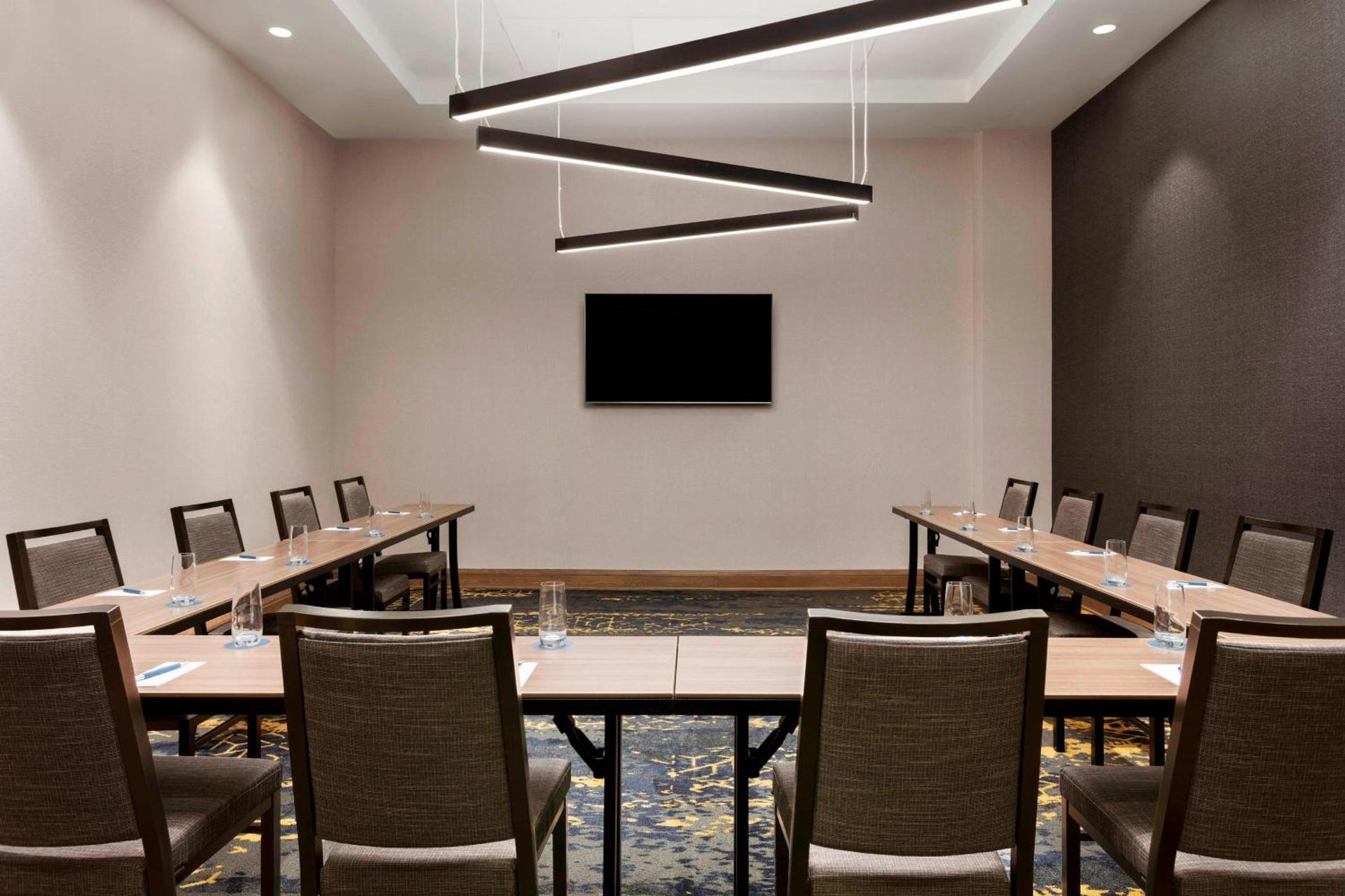 Meeting/conference room
