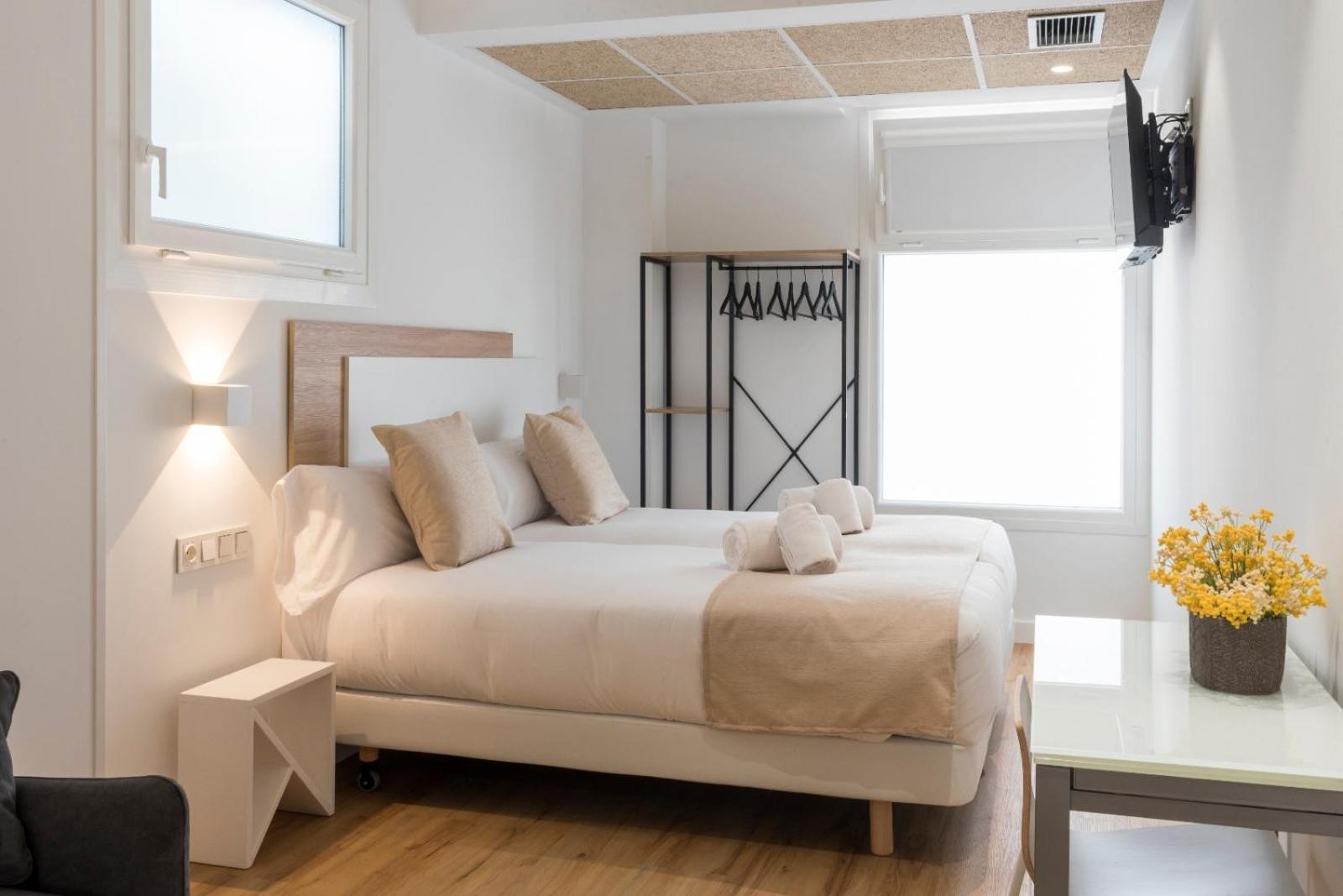 Elegant Rooms Lasarte