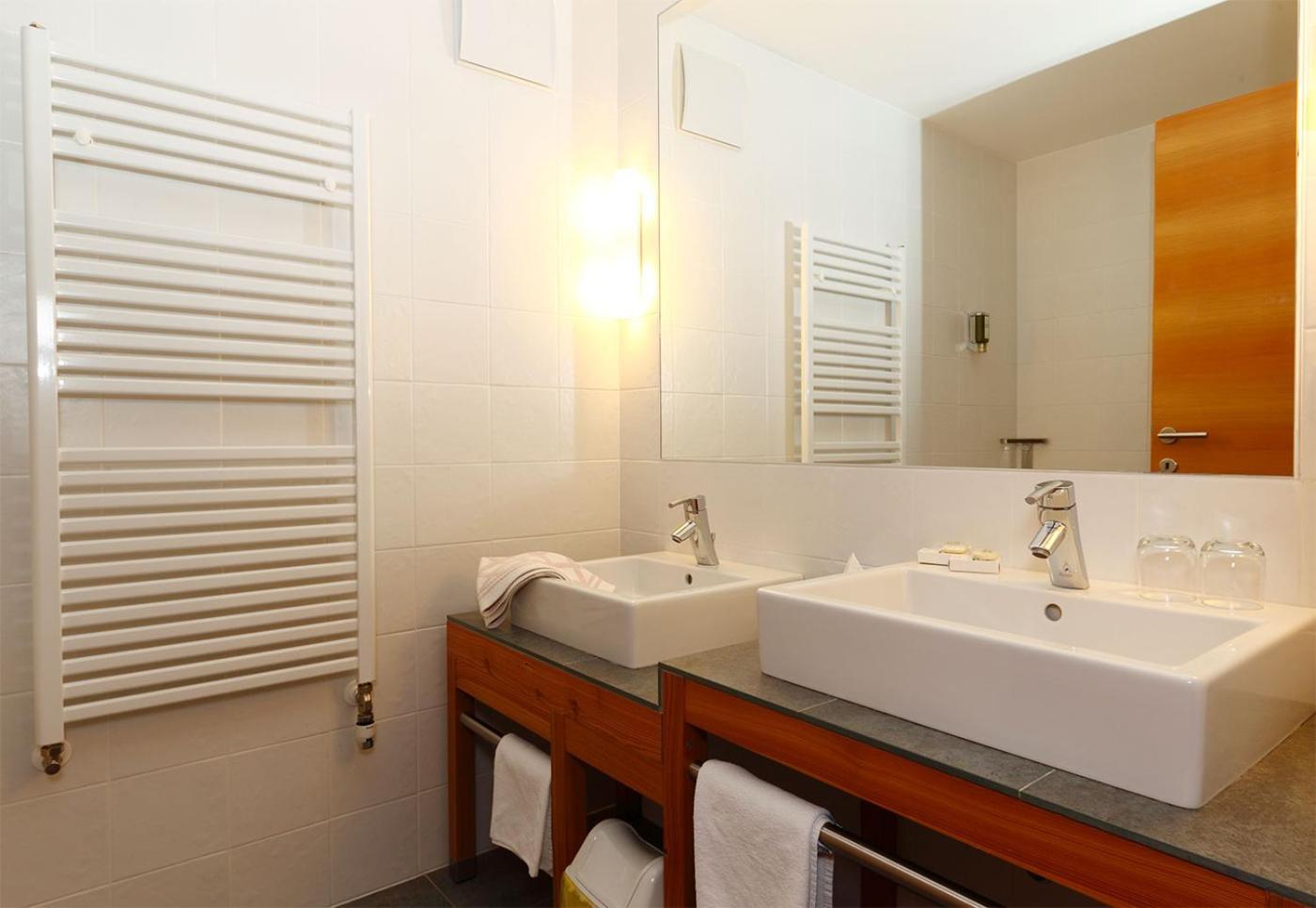 Family Room with Mountain View