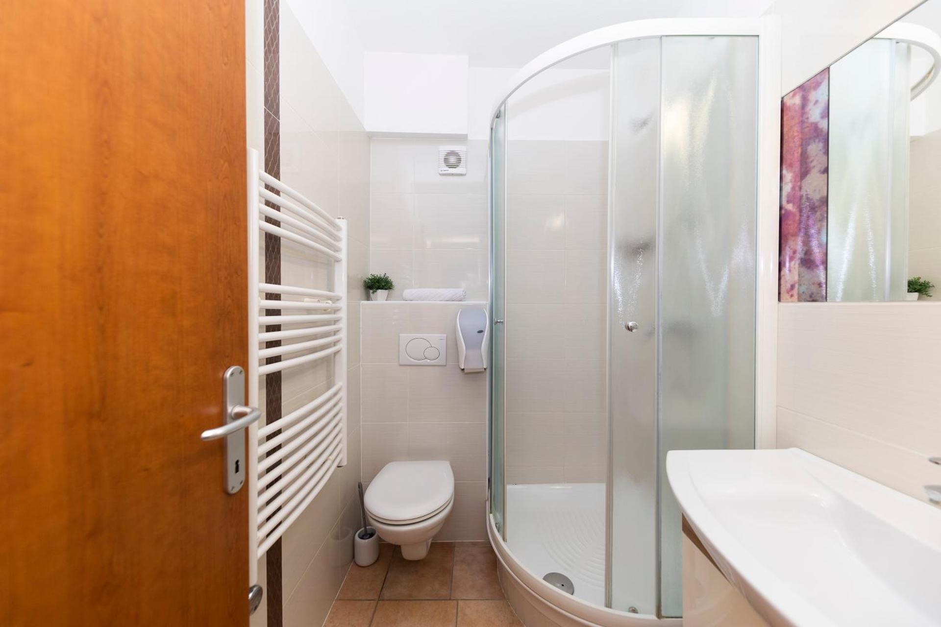 Studio Apartment with Balcony