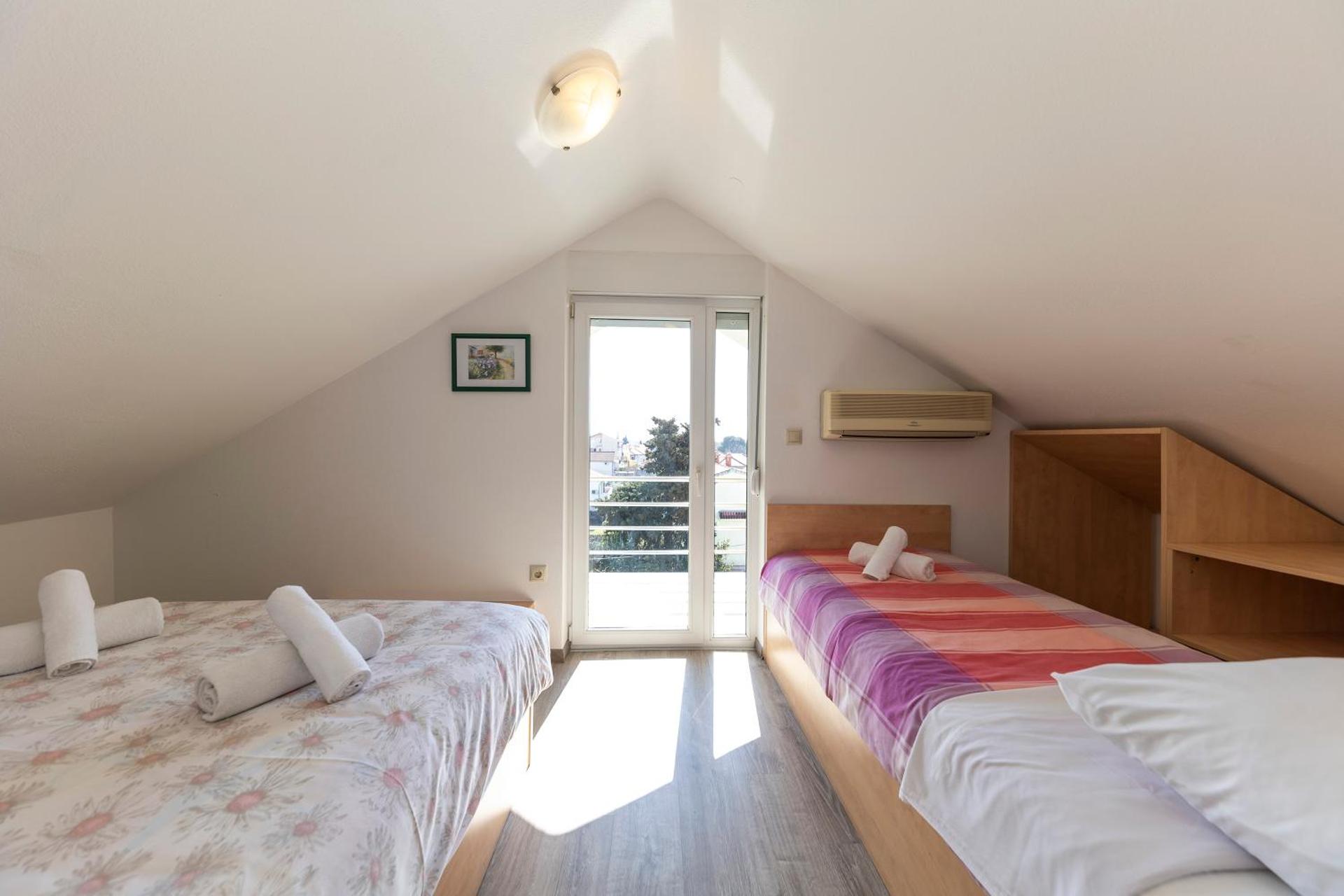 One-Bedroom Apartment with Balcony