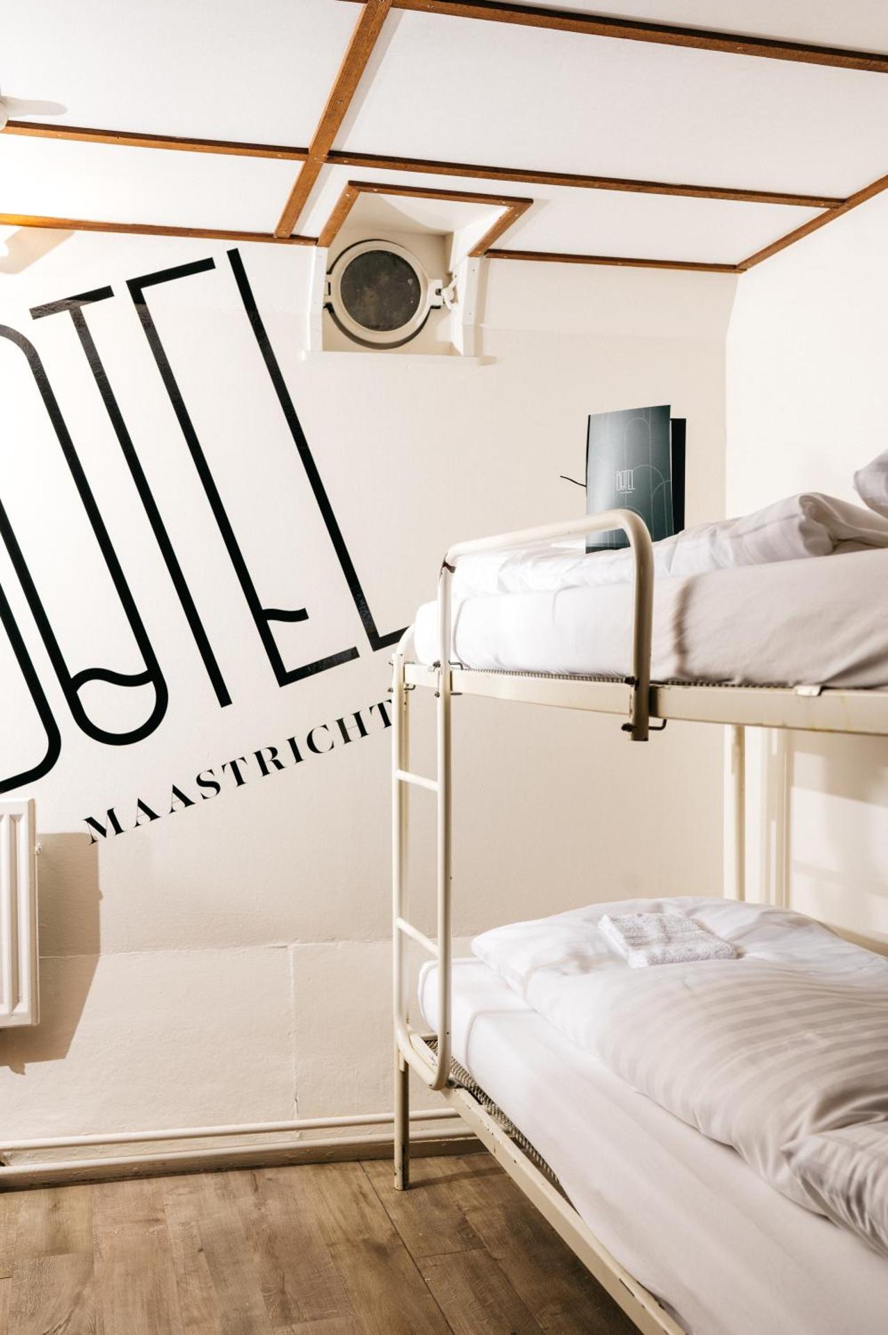 Twin Room with Shared Bathroom