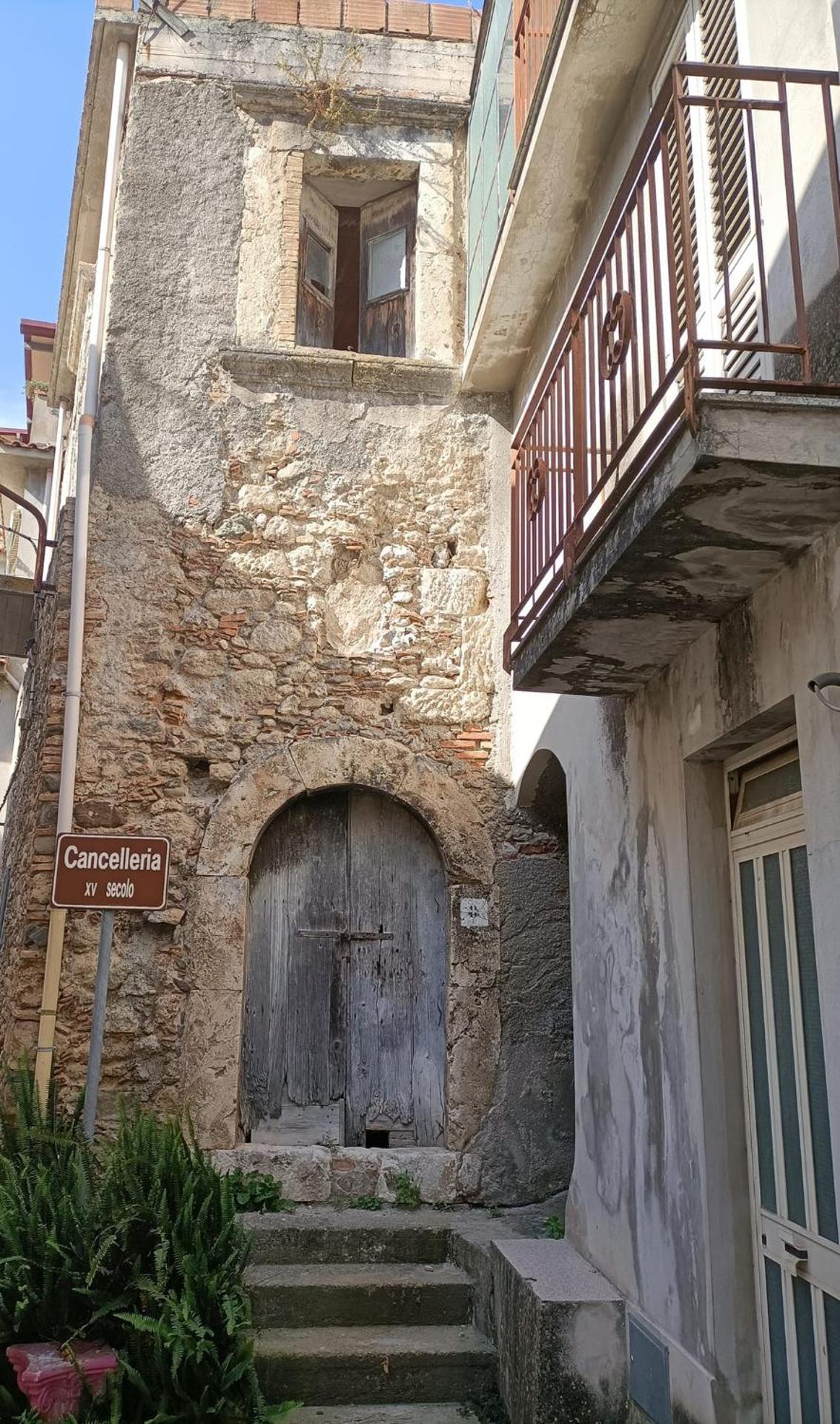 Lontano dal caos a due passi dal mare