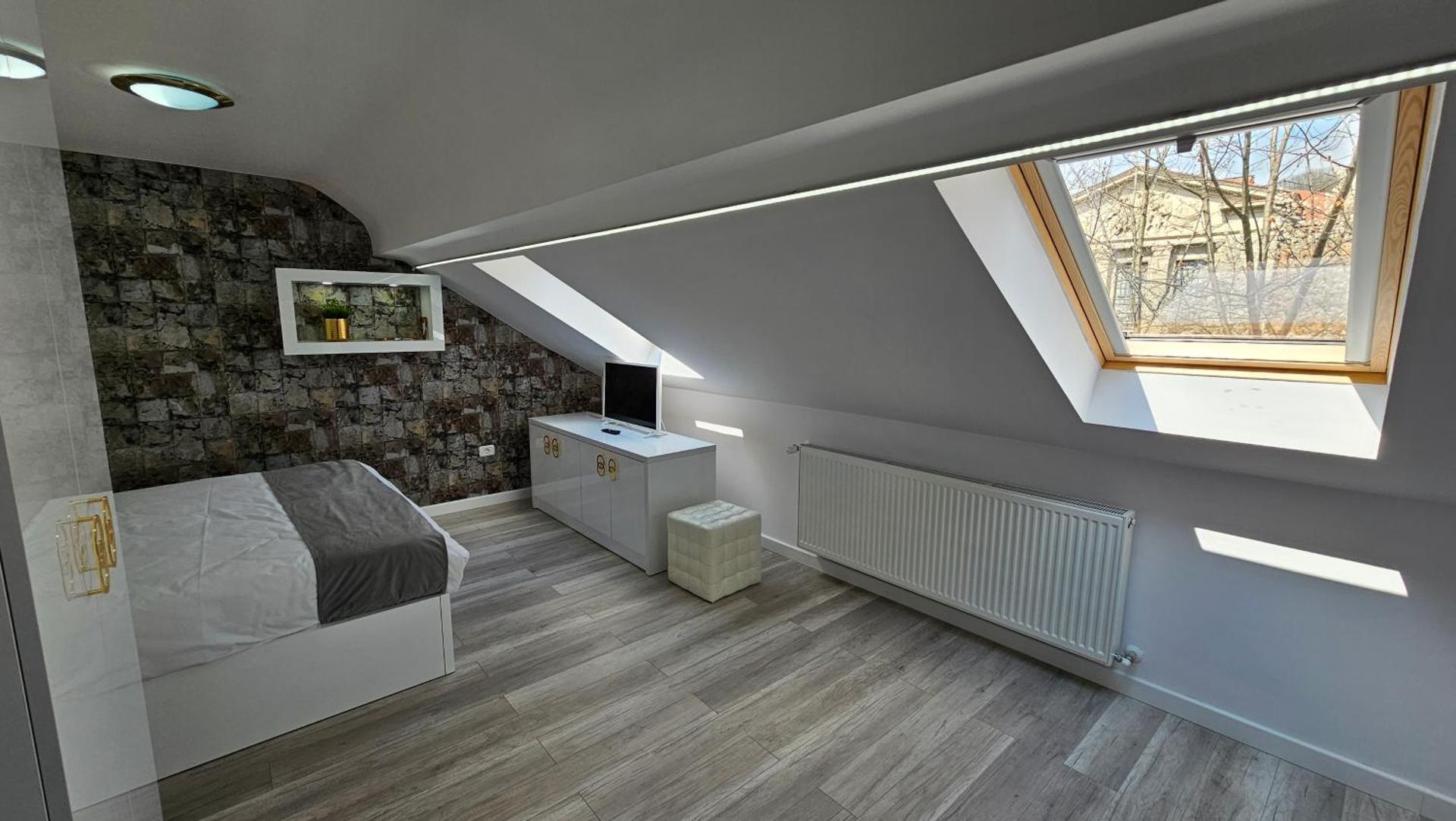 Colț de Rai Reşița ( Centru )