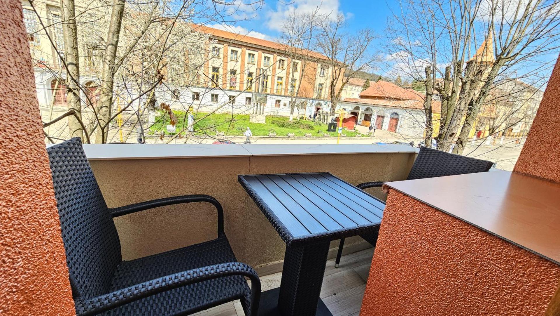 Colț de Rai Reşița ( Centru )