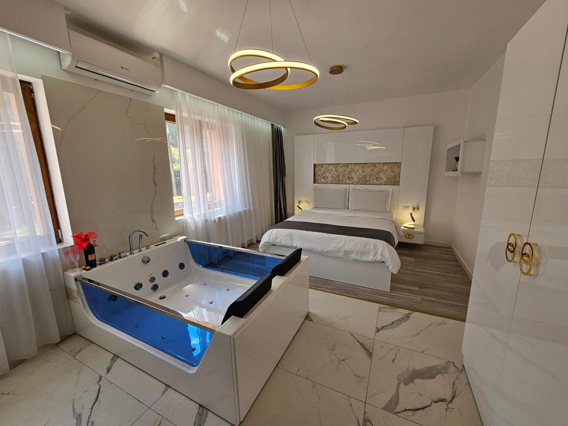 Colț de Rai Reşița ( Centru )