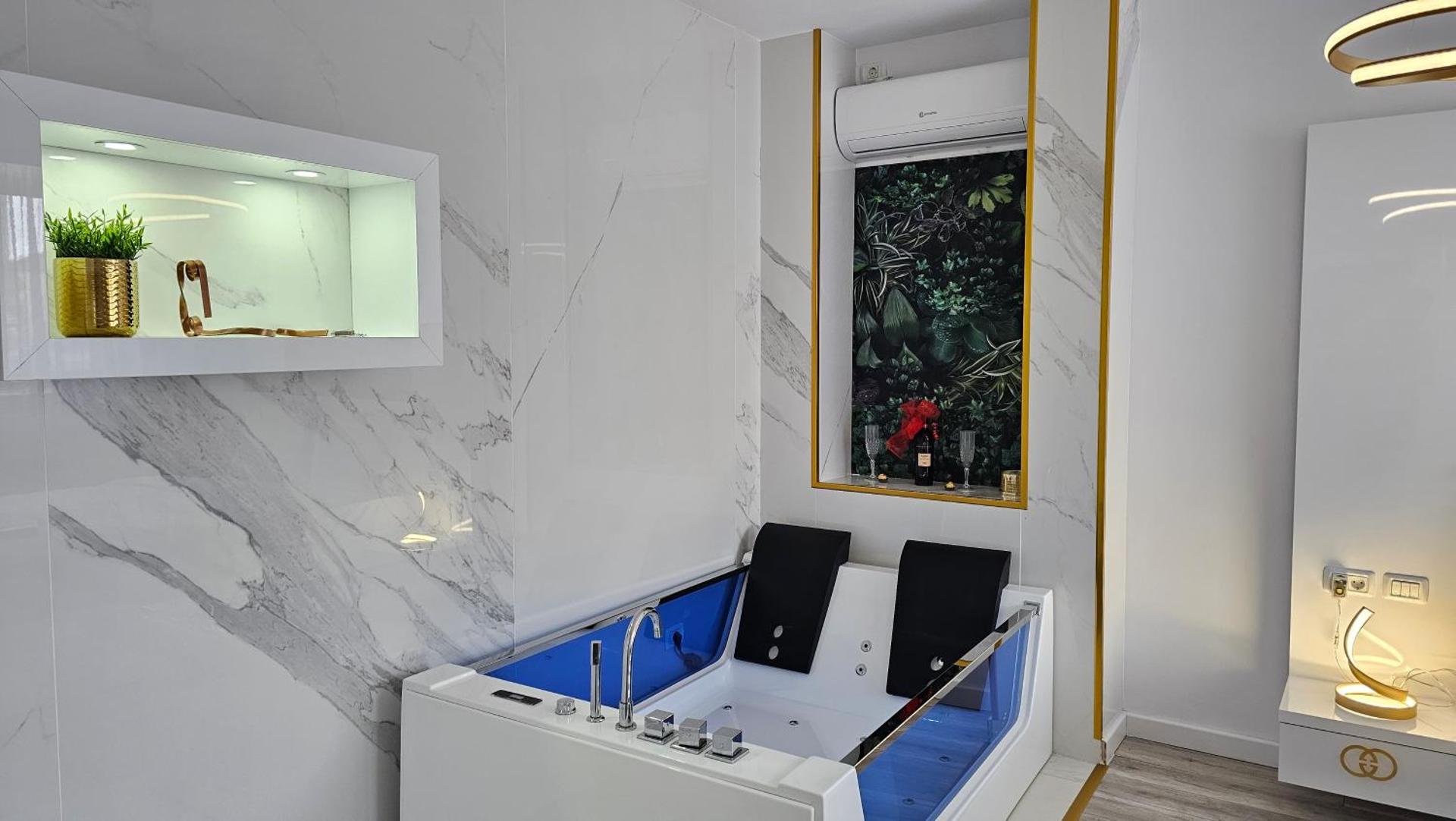 Colț de Rai Reşița ( Centru )