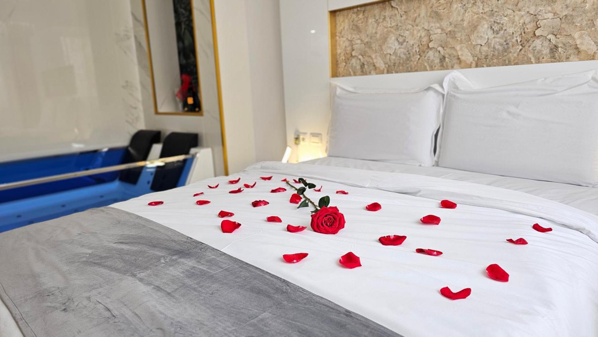 Colț de Rai Reşița ( Centru )