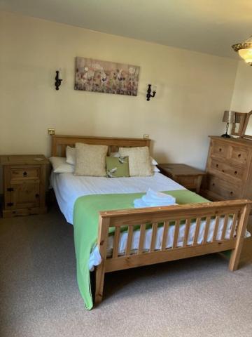 The George Inn & Millingbrook Lodge Ltd