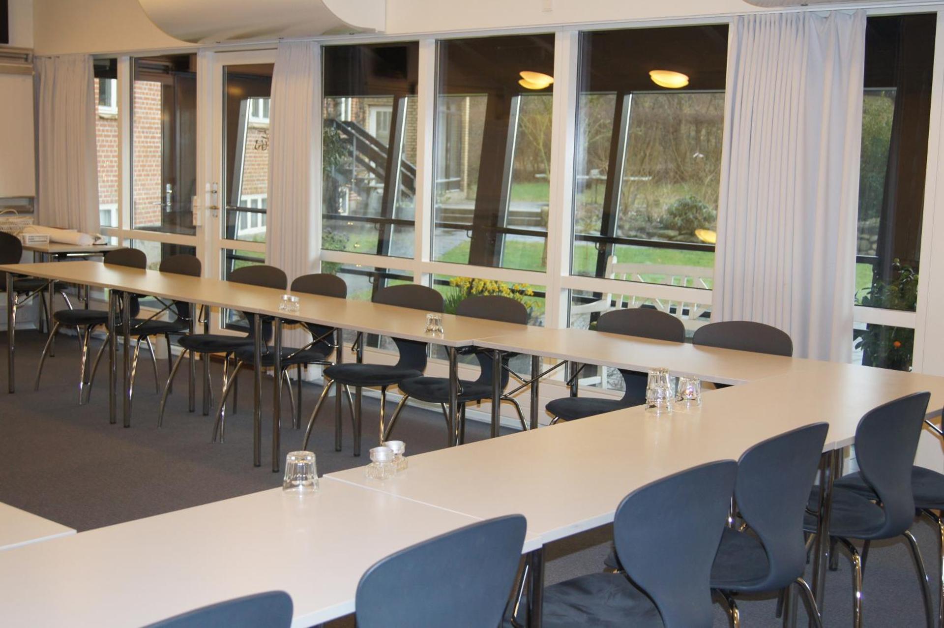 Meeting/conference room