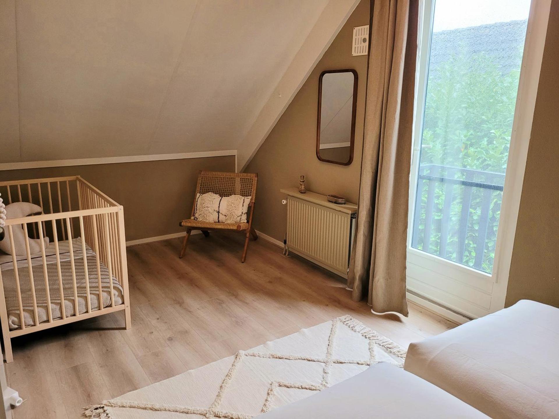 Bohemian Wellness met hottub & sauna