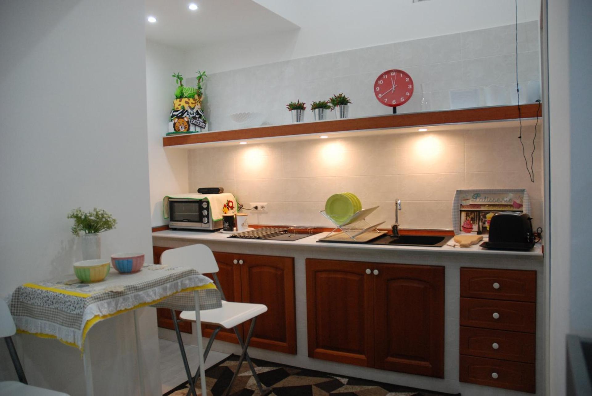 Kitchen or kitchenette