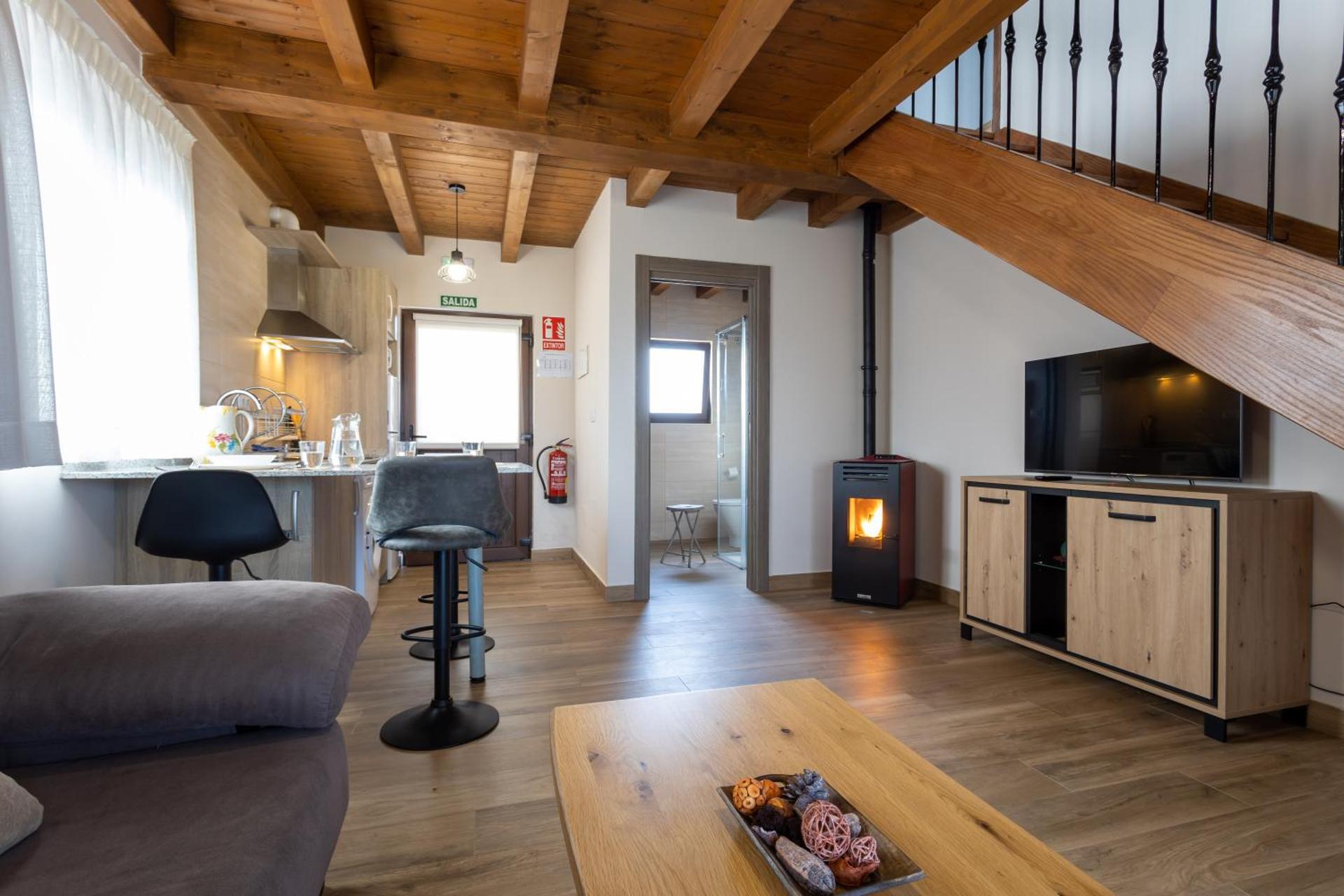 Communal lounge/ TV room