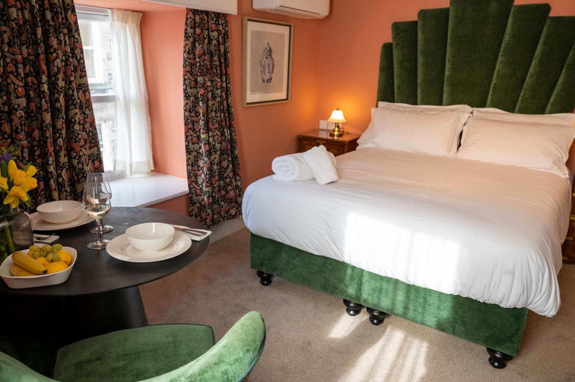 Second Floor King Room