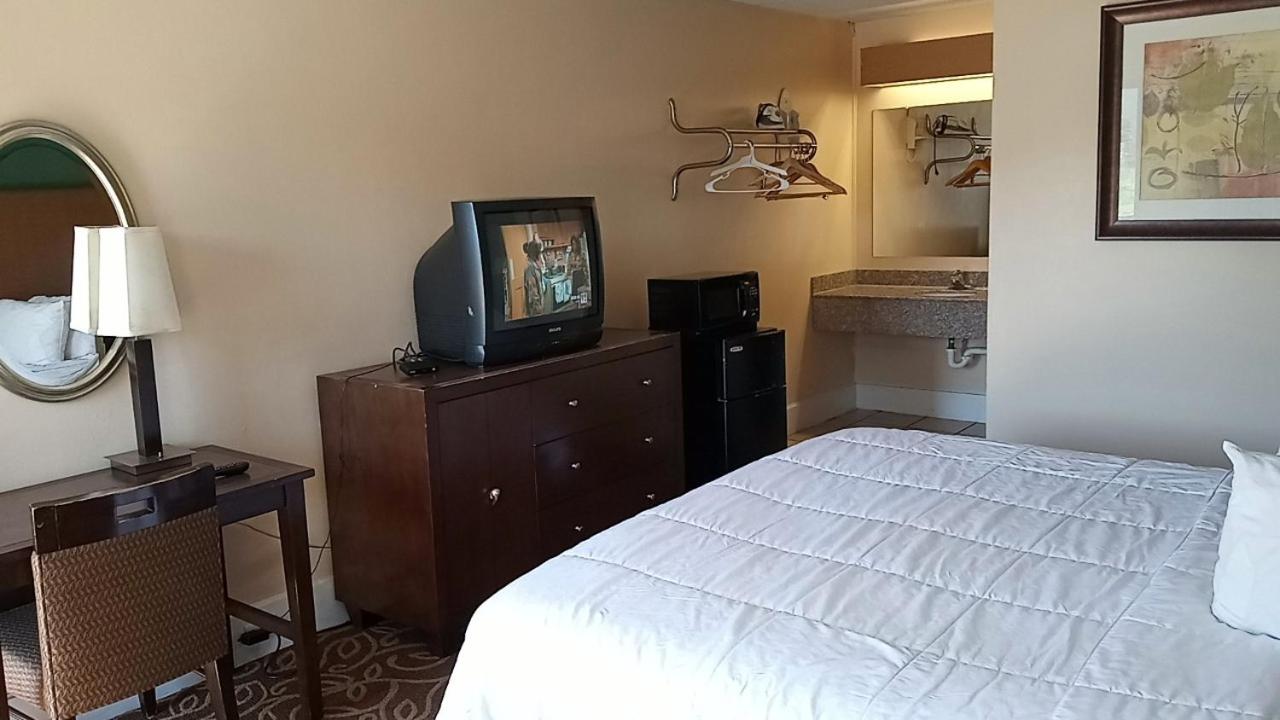 Hilltop Inn Pittsburgh