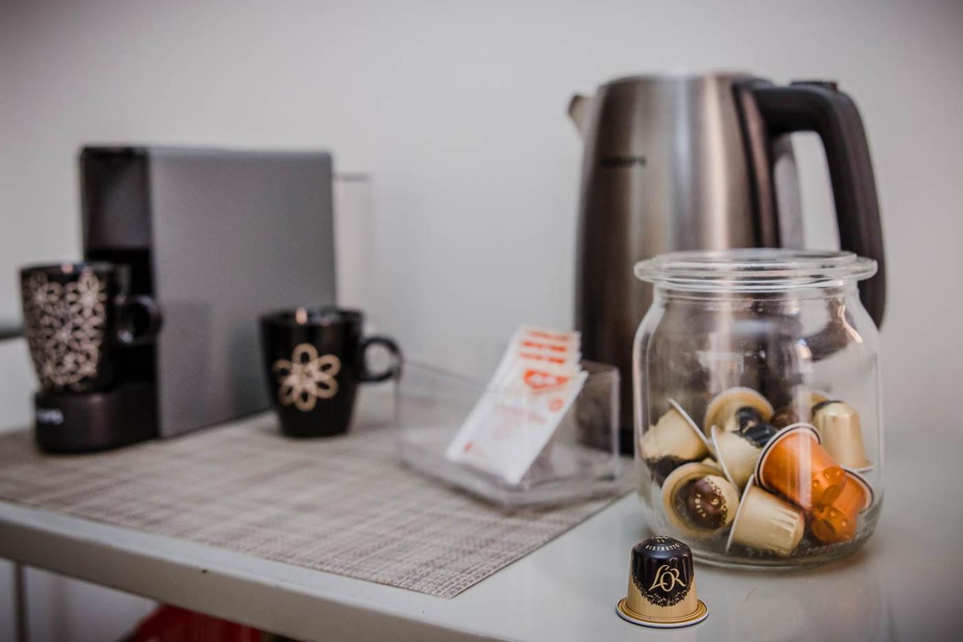 Coffee/tea facilities