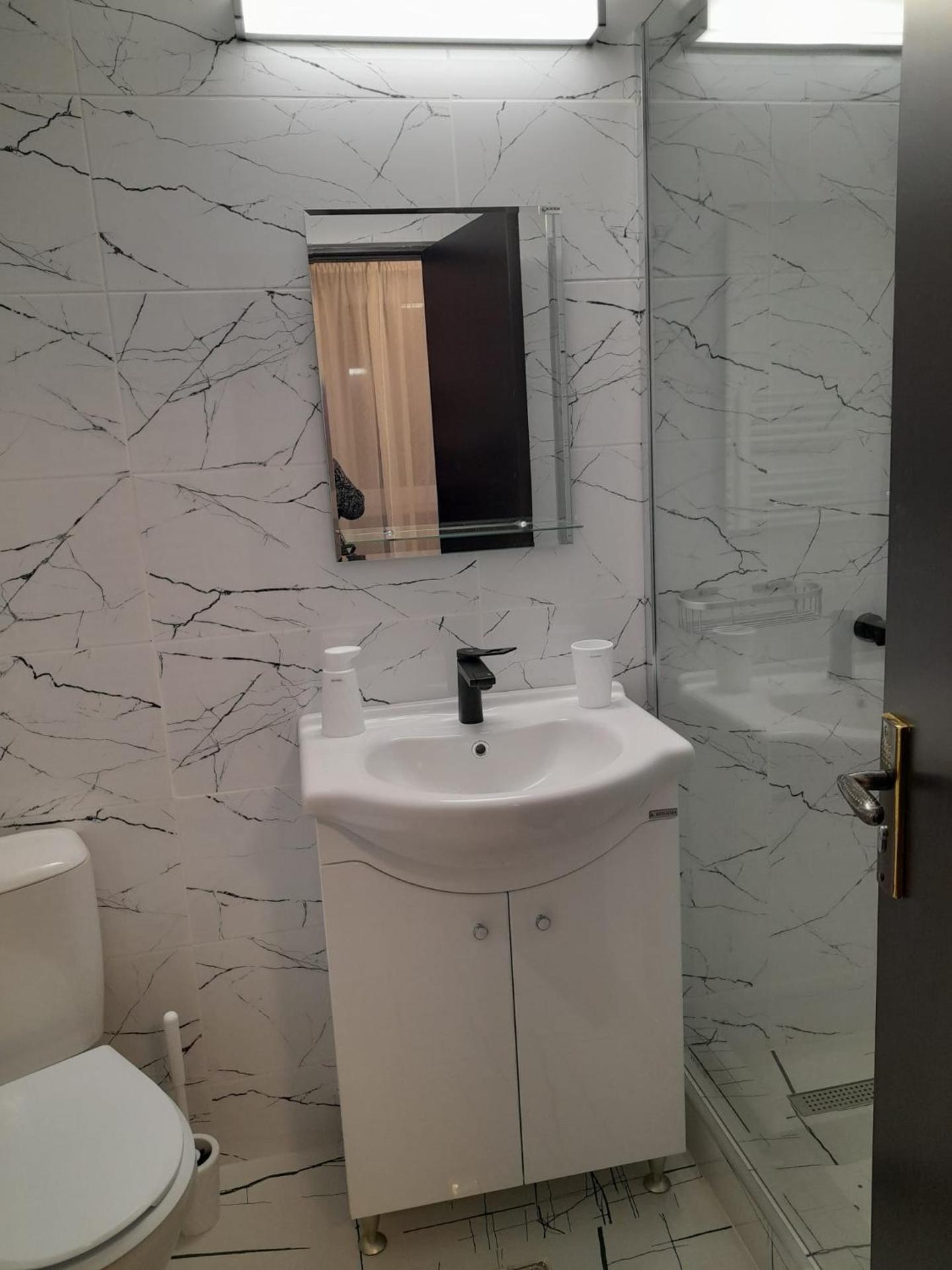 Camere de închiriat Darius 16 , 2 camere