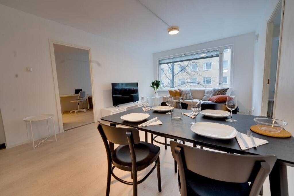 Upea kolmio+sauna parhaalla paikalla!